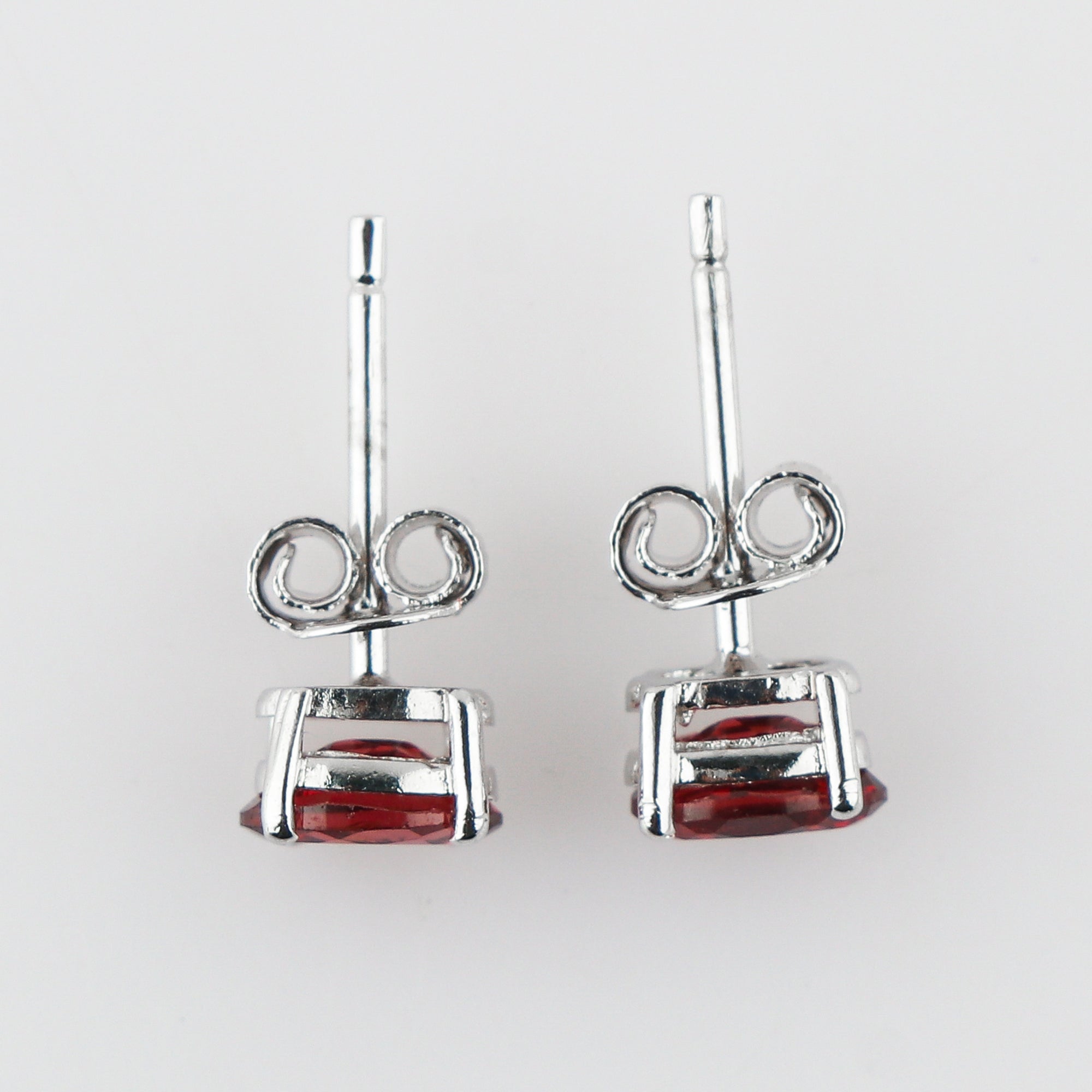 Red Garnet Crystal Stud Earrings | Brilliant‑Cut Oval Natural Gem in 925 Sterling Silver