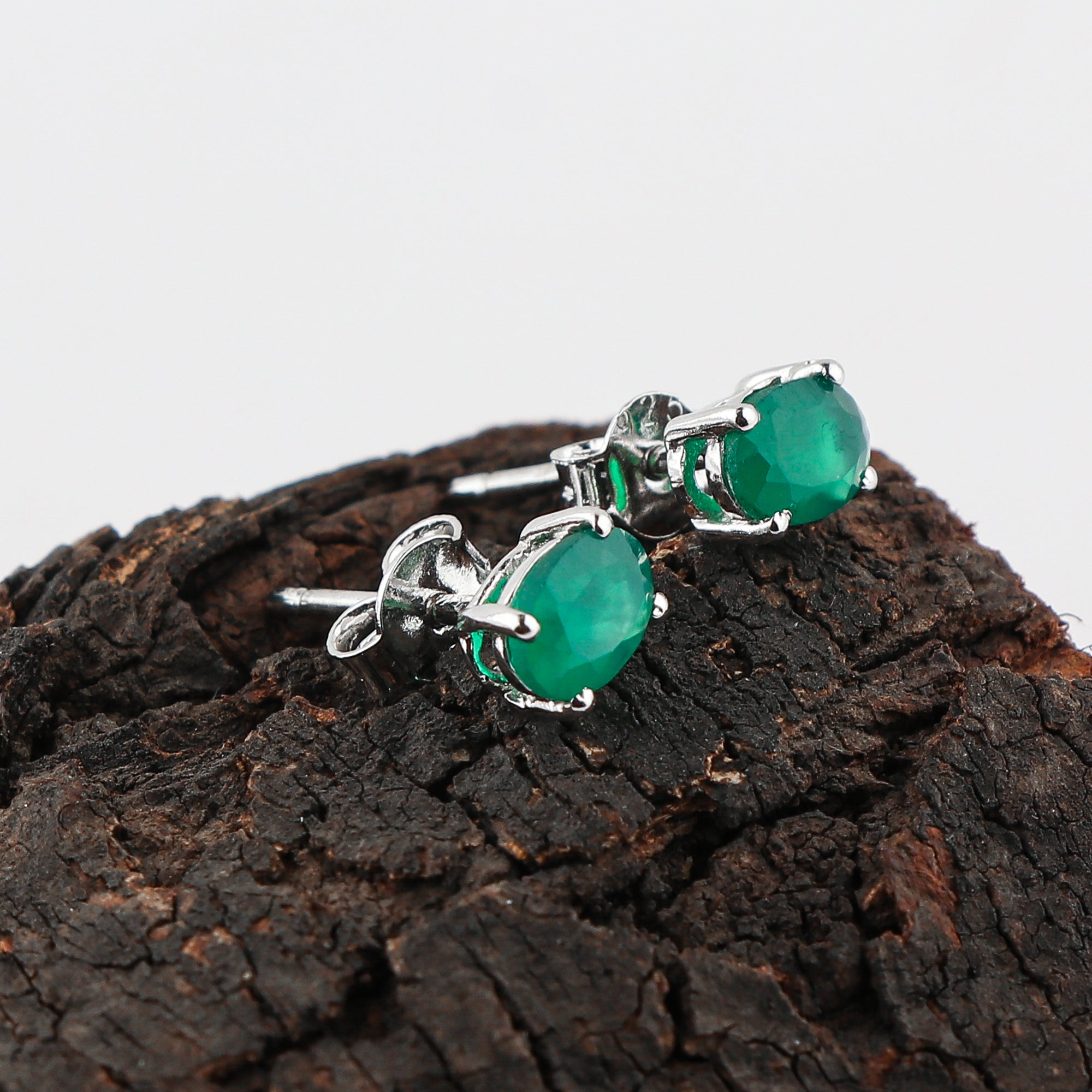 Natural Green Onyx Oval Stud Earrings 925 Sterling Silver | Elegant Gemstone Jewelry