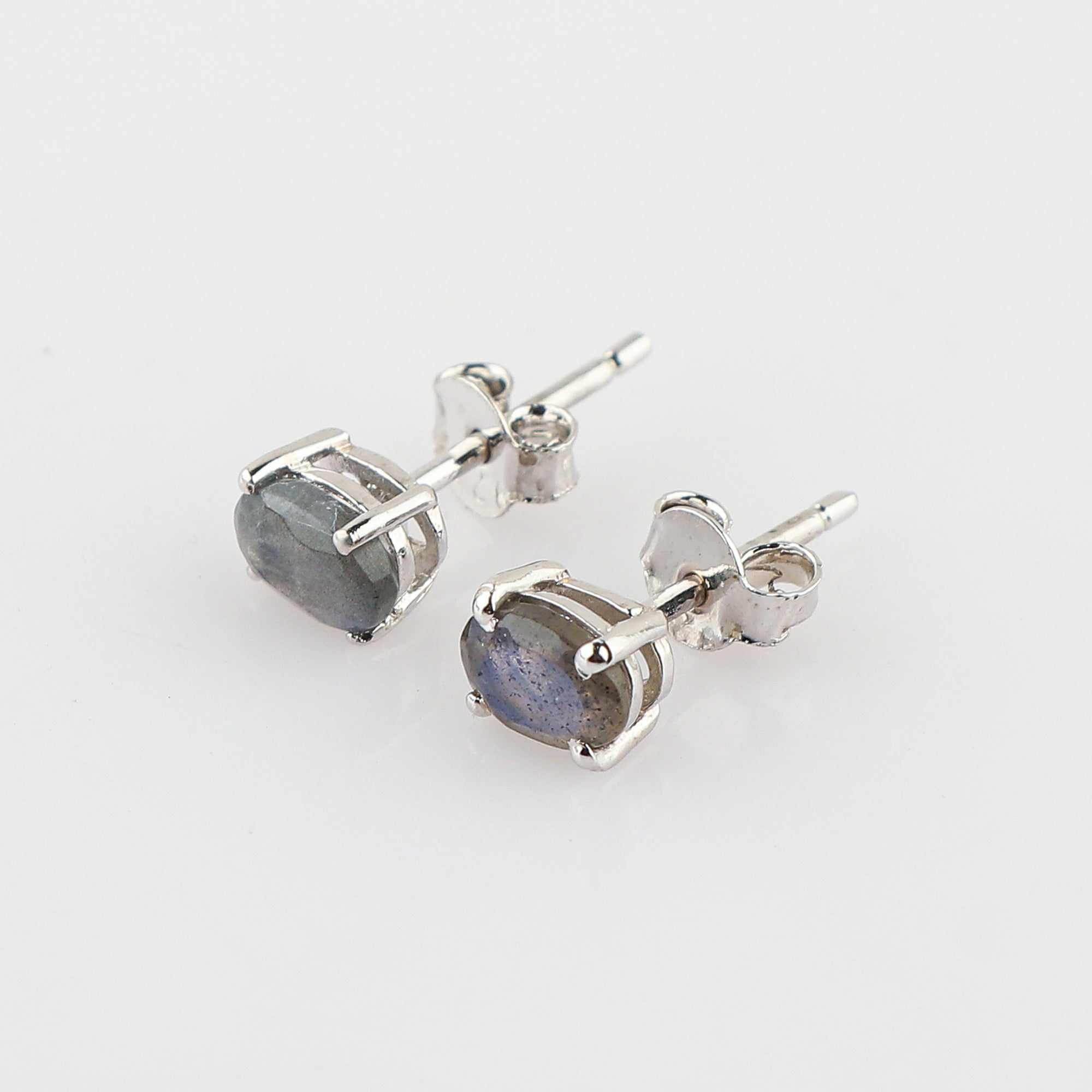 Natural Labradorite Crystal, Oval Shape 925 Silver Brilliant Cut Gemstone Stud Earrings