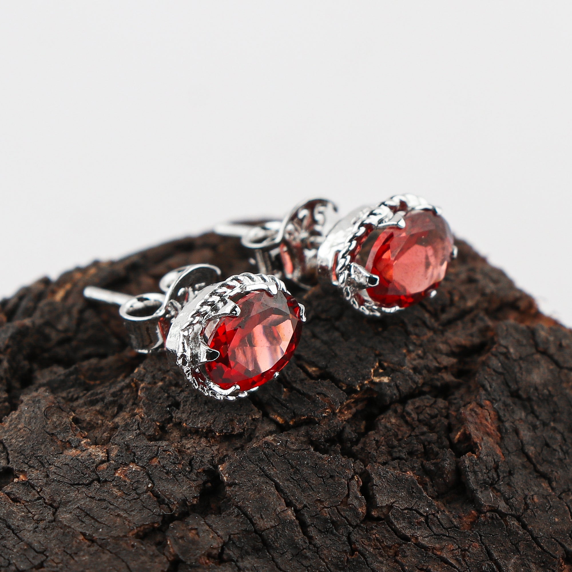 Natural Garnet Gemstone Oval Shape Stud Earring For Women