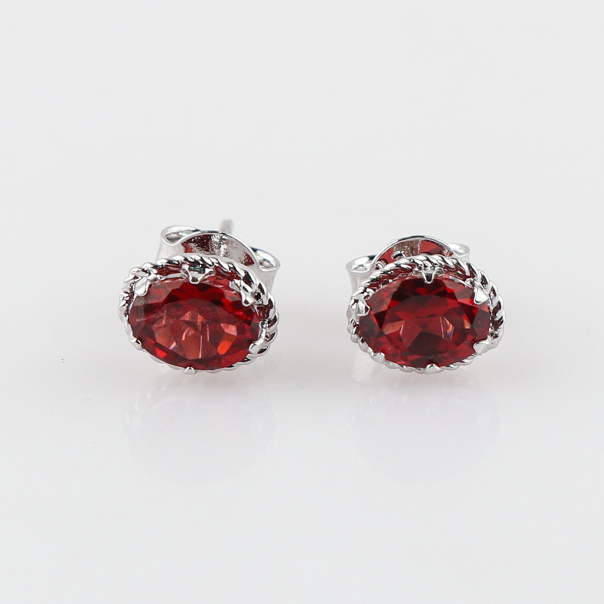 Natural Garnet Gemstone Oval Shape Stud Earring For Women