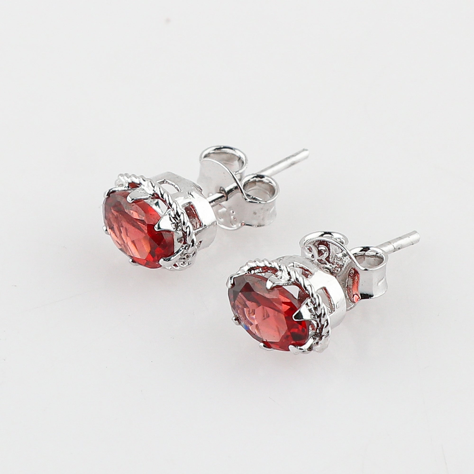 Natural Garnet Gemstone Oval Shape Stud Earring For Women