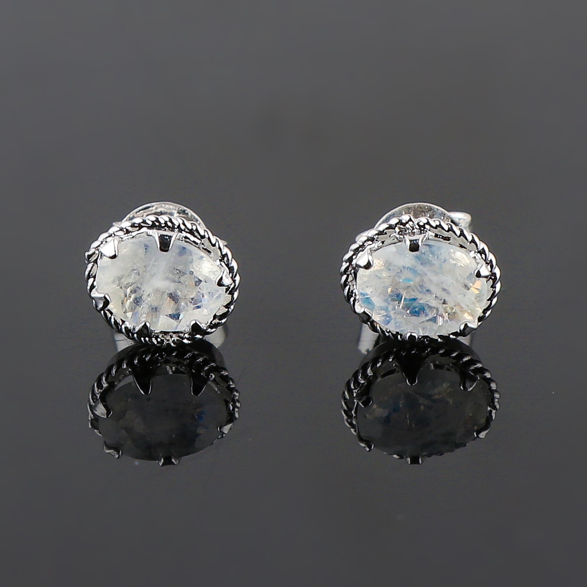 Natural Oval shape Moonstone Stud earrings for Women