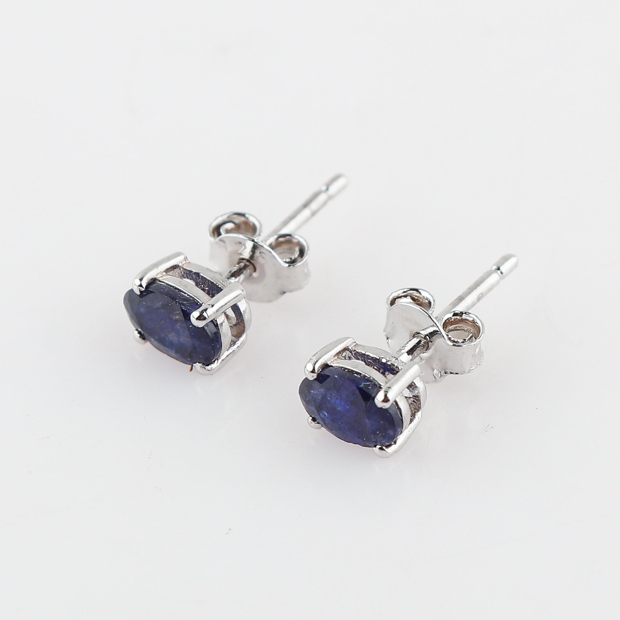 Crystal clear Natural Sapphire Stud Earring for women