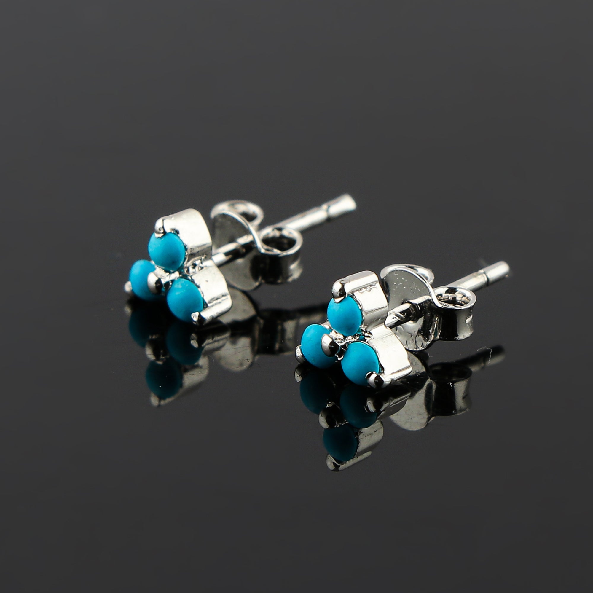 Natural TURQUOISE 3 STONE FLOWER Crystals Round Shape Stud Earring For Women, Blue Real Crystal Birthstone, Perfect for Gifting