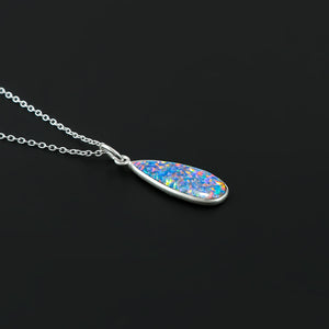 925 silver polished Pendant designed with 2.5 Ct Ethiopian Opal