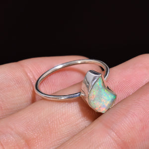 Handcrafted 925 silver ring with Raw white Ethiopian opal, size 7