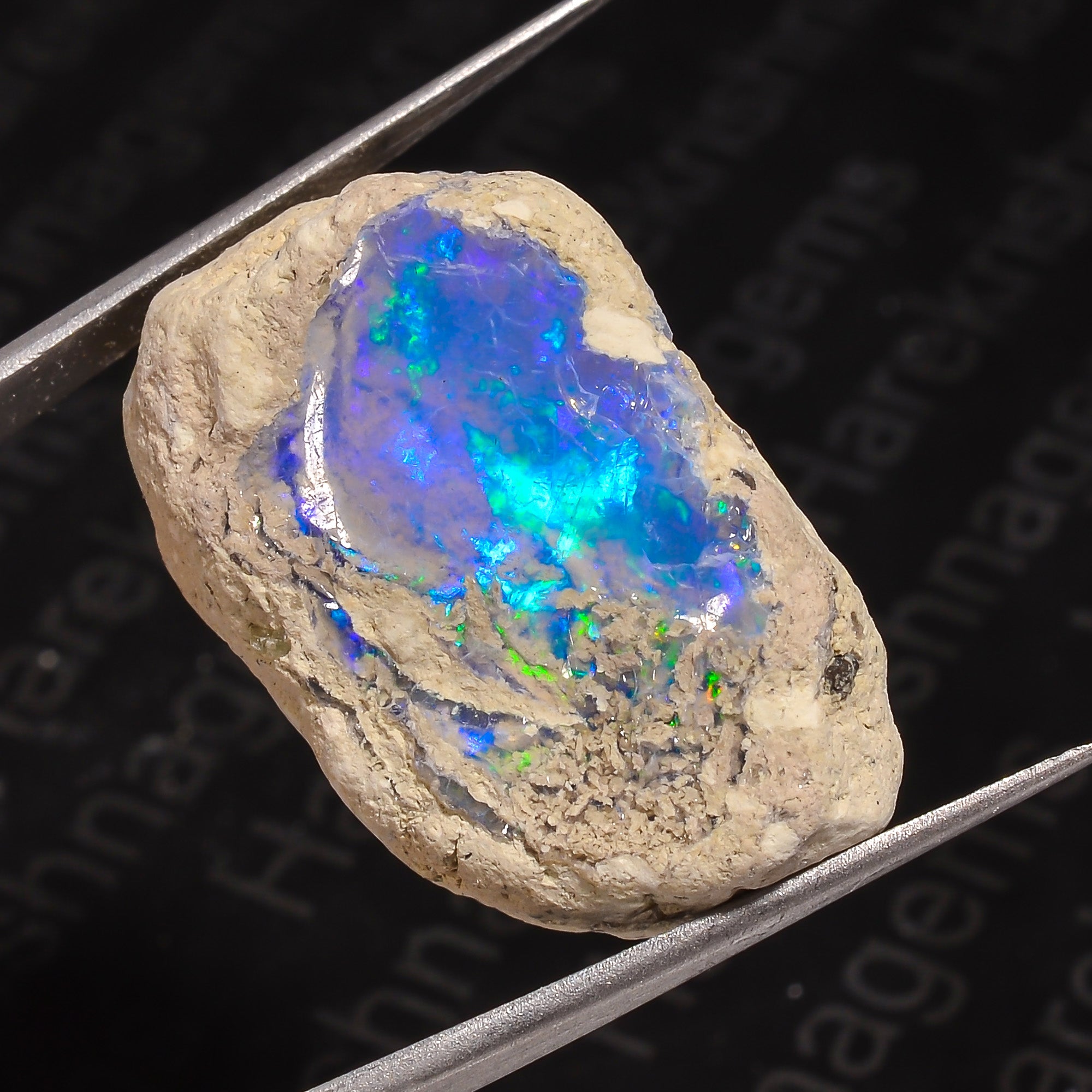 Raw White Ethiopian Opal 40.5 Ct – Unique Gem for Jewelry Design