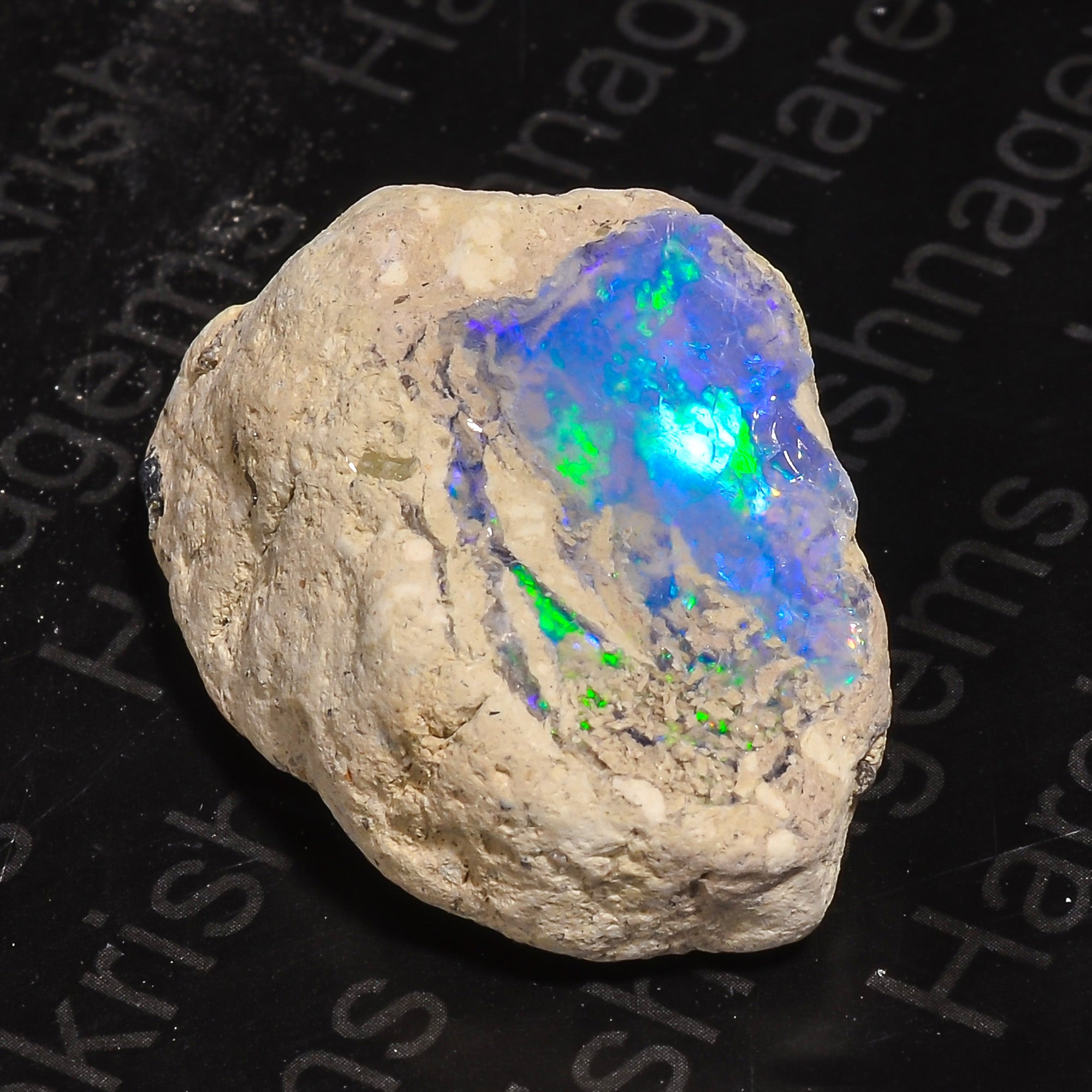 Ethically Sourced 40.5 Ct White Ethiopian Rough Opal – Premium Stone