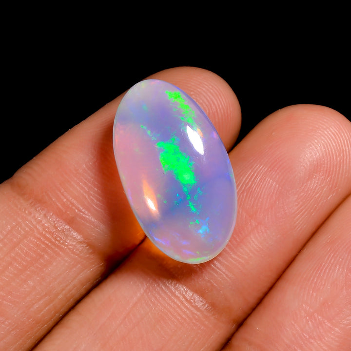 Premium 06.50 White Ethiopian Opal Gemstone exhibiting stunning flashy and colour play 
