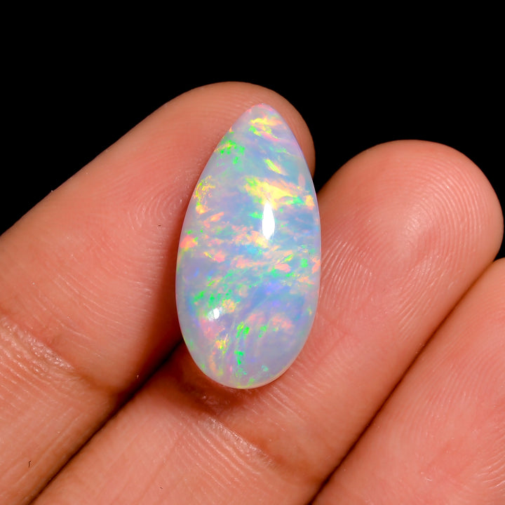 Natural Flashy 05.00 Cts White Ethiopian Opal Gemstone 
